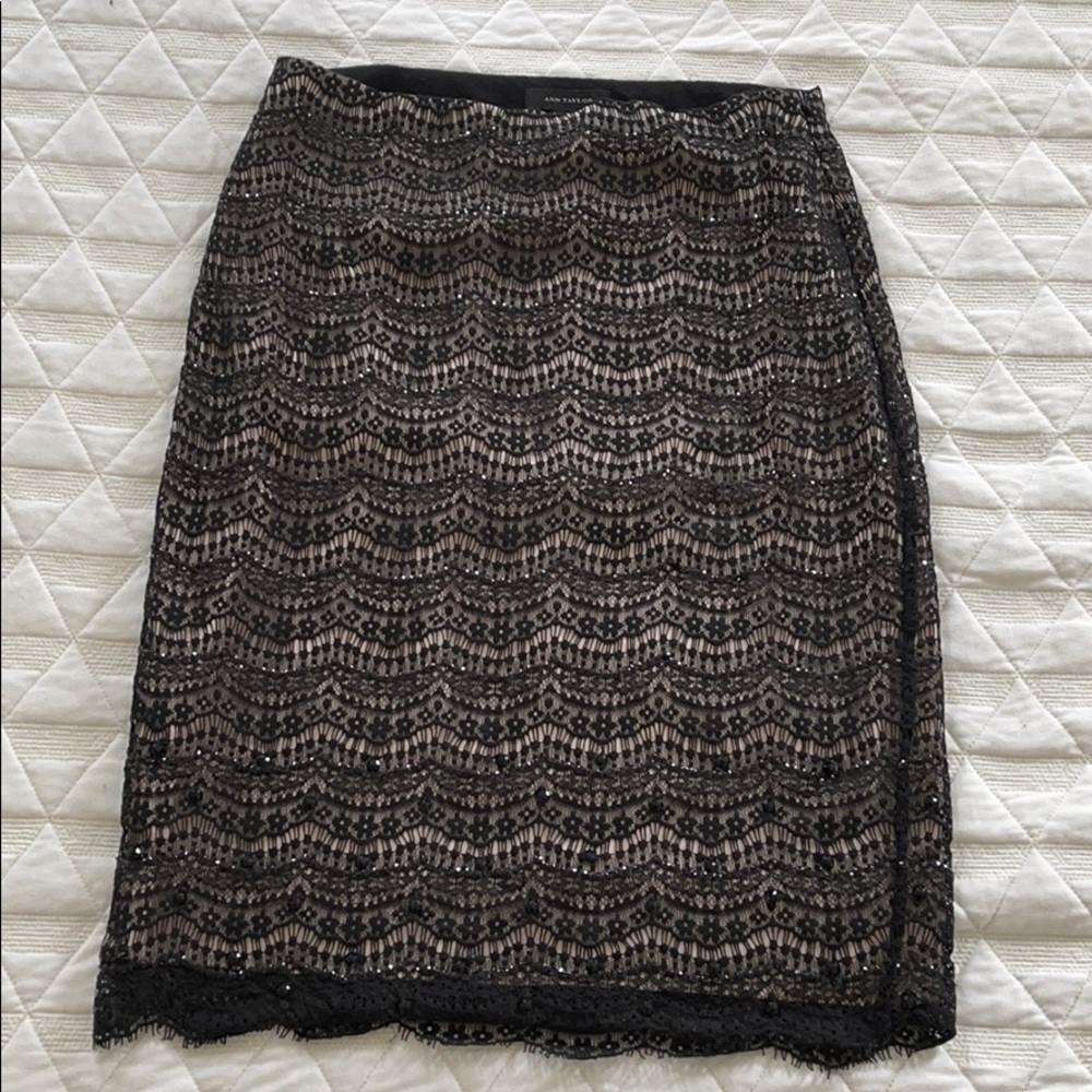 Ann Taylor Black Lace & Sequin Skirt, Size 4